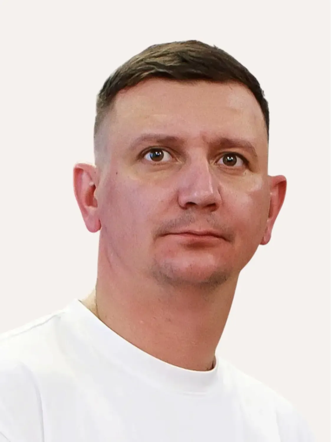 Масол Эдуард Аркадьевич.